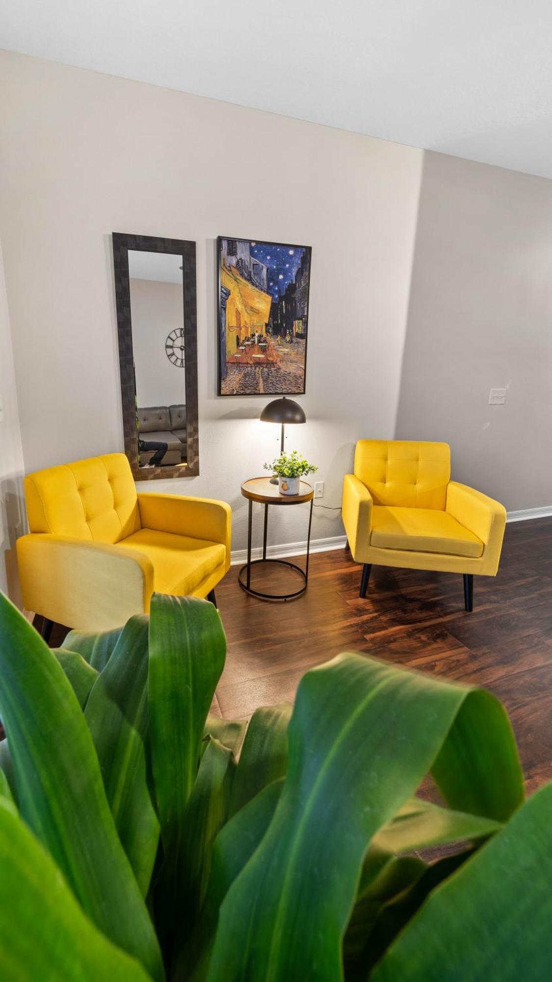Cozy 2Br2Ba Gem-Near Airport Apartment Tampa Luaran gambar