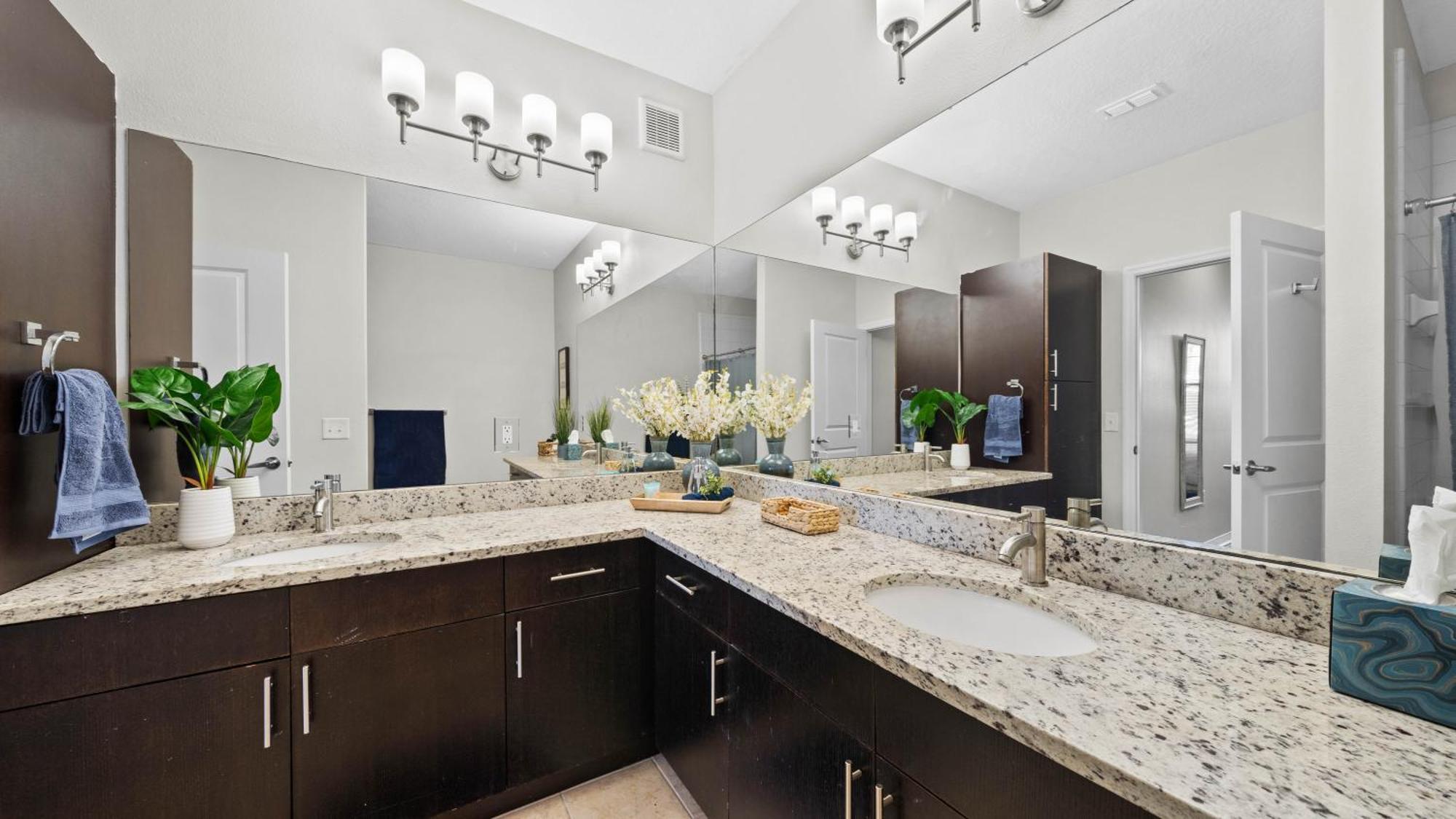 Cozy 2Br2Ba Gem-Near Airport Apartment Tampa Luaran gambar